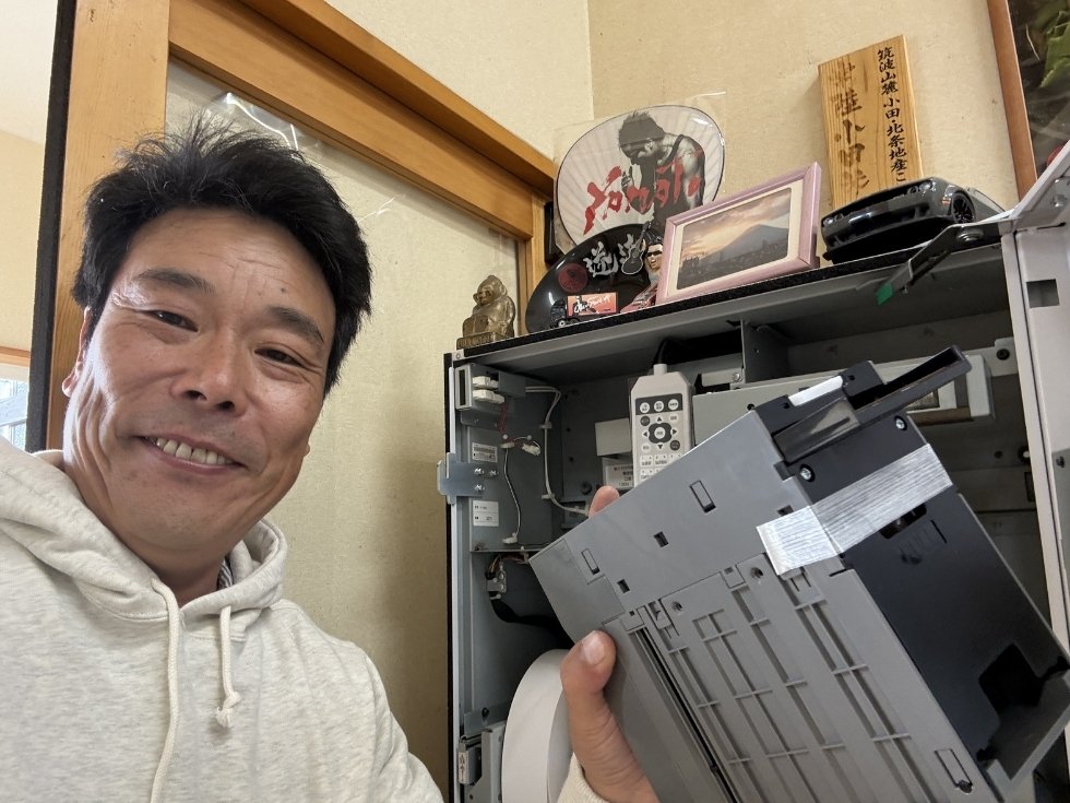 券売機の識別機交換