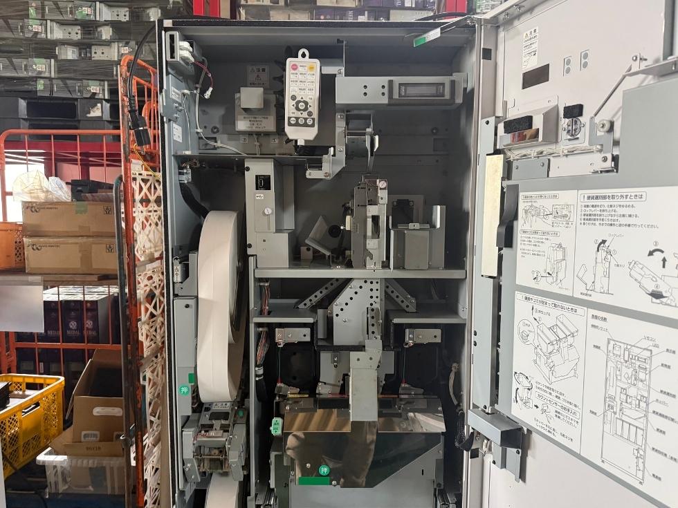 グローリー券売機VT-B20の内部画像